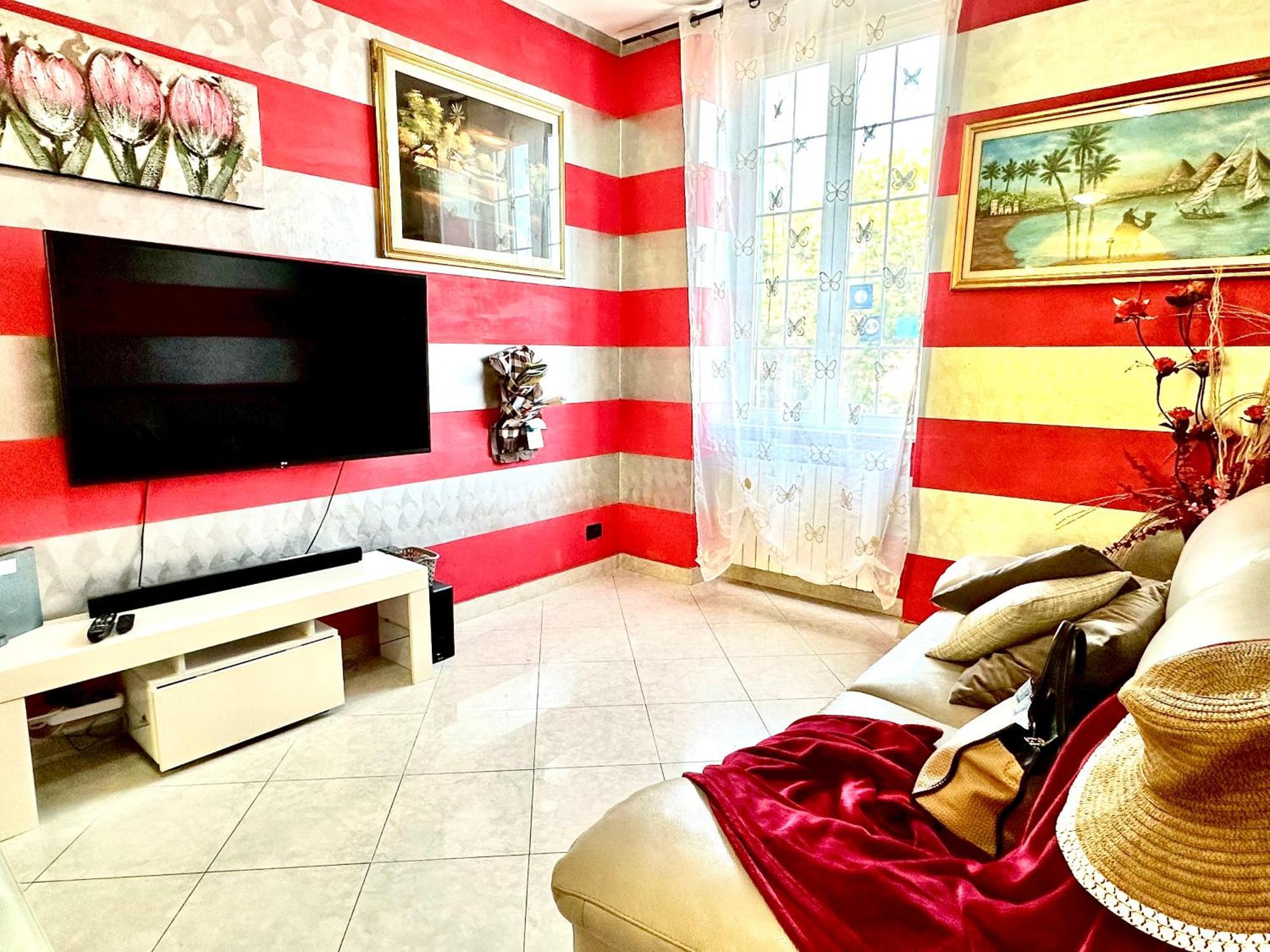 לה ספציה The Comfort Apartment מראה חיצוני תמונה